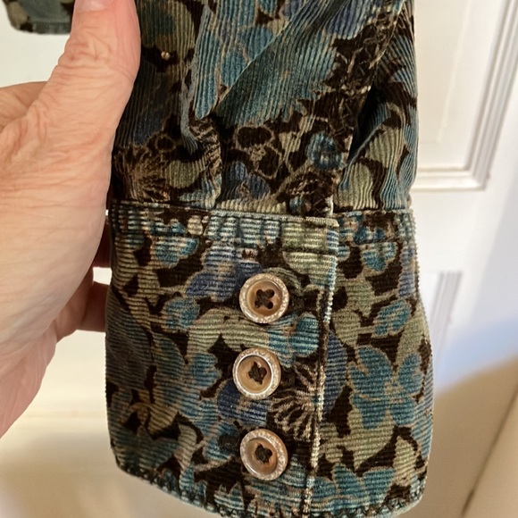 Corduroy Western Style Shirt - Picture 5 of 5